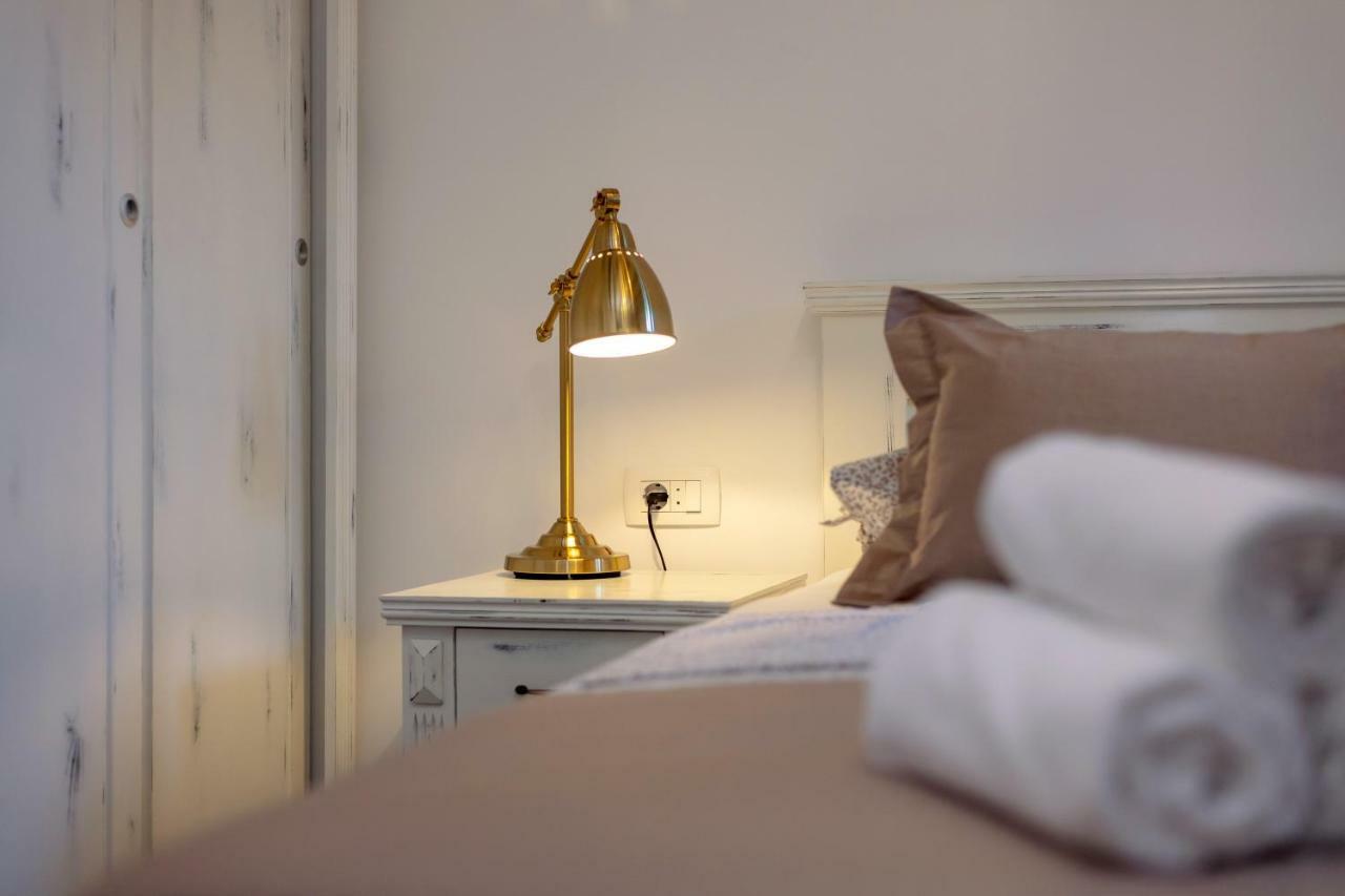 Luxury Insula